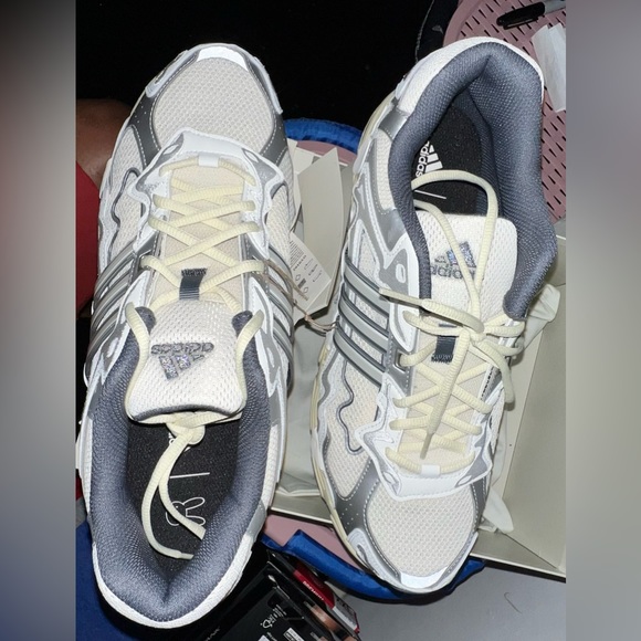 Bad 🐰  Response CL - Picture 2 of 4